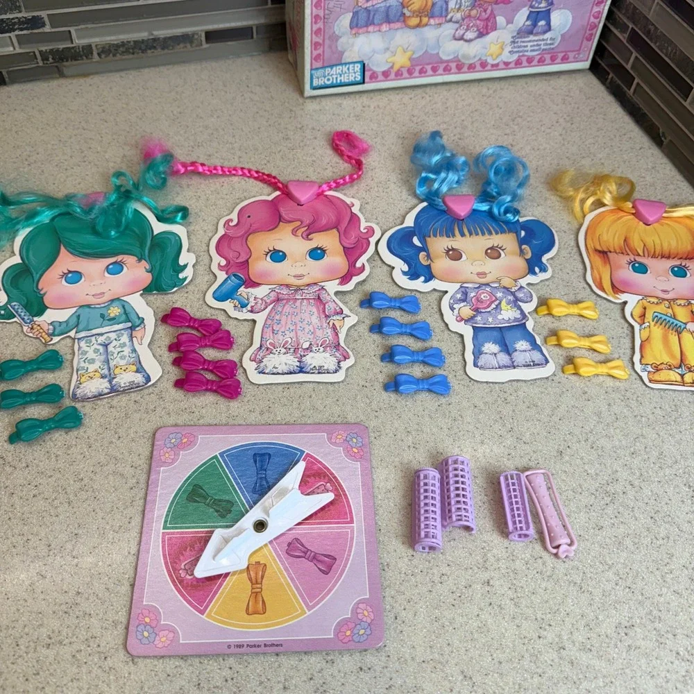 VTG 1989 Pigtails & Ponytails The Comb 'n' Curl Matching Game Parker Brothers